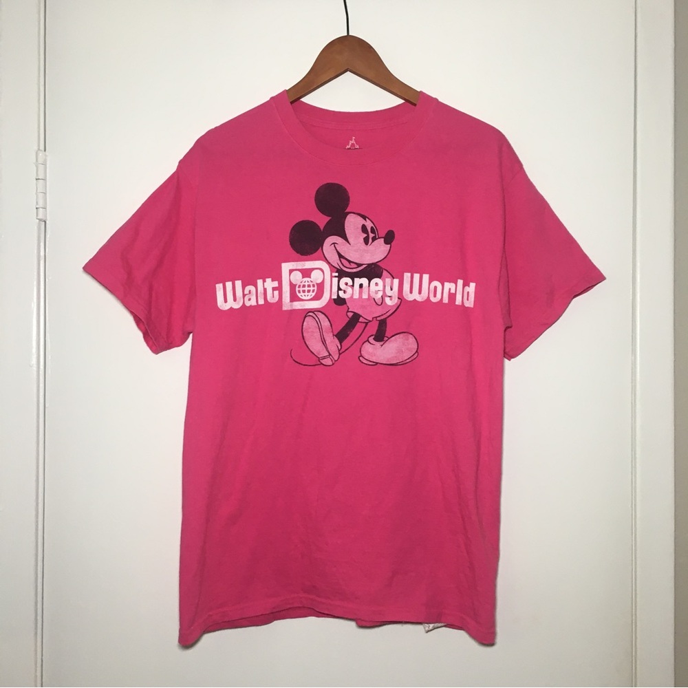 Pink Walt Disney World t-shirt